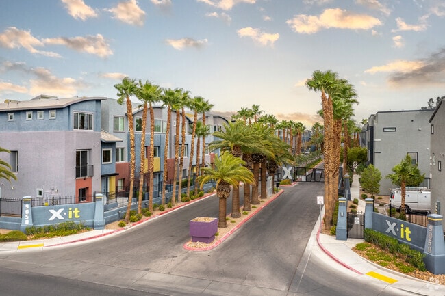 Photo - Ryland at X-It