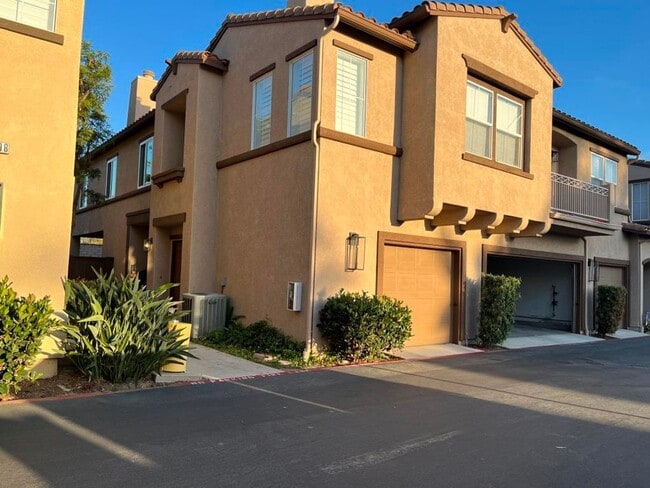 4Bed/2.5Bath Home in the Brisbane complex~... - 4Bed/2.5Bath Home in the Brisbane complex~...