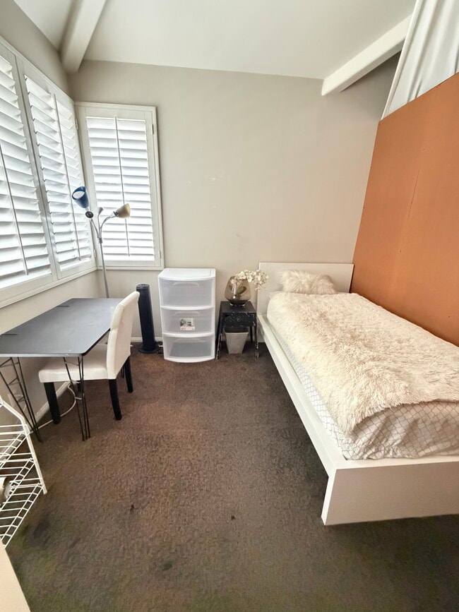 Photo - 13382 Savanna Unidad Private Room for Rent