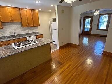 Photo - 3140 Indianola Ave