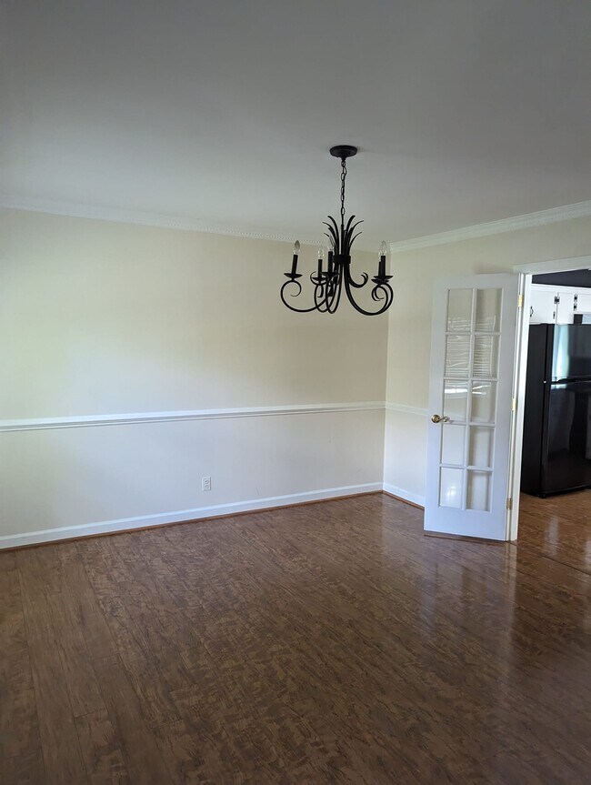 Photo - 249 River Oak Dr