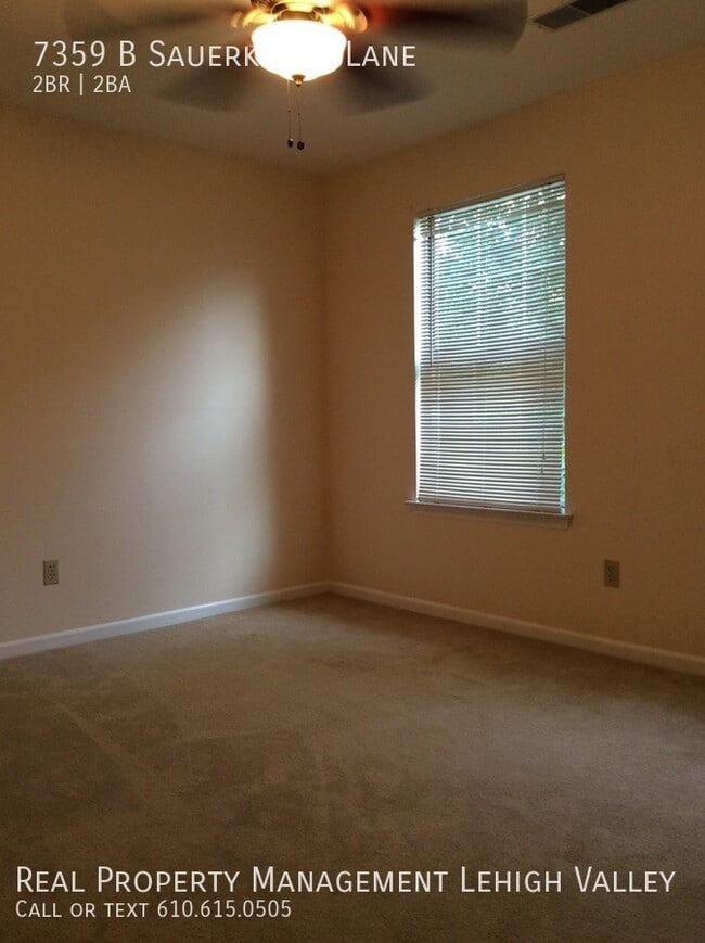 Photo - 7359B Sauerkraut Ln