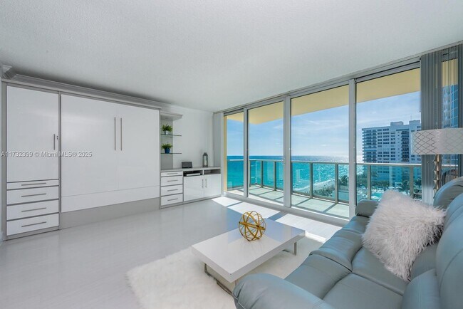 Photo - 2501 S Ocean Dr Unidad 1012(available NOW)