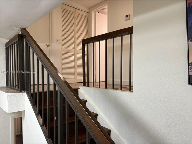 Photo - 1011 N Hiatus Rd