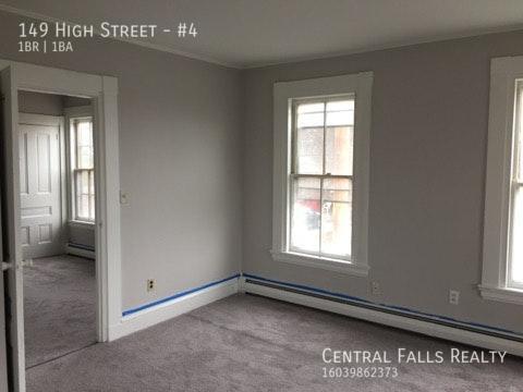 Photo - H/HW Included* Available Now ! Walk to Dow... Unit #4