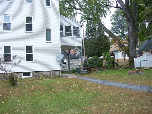 Photo - 17 Abington St Unit 2