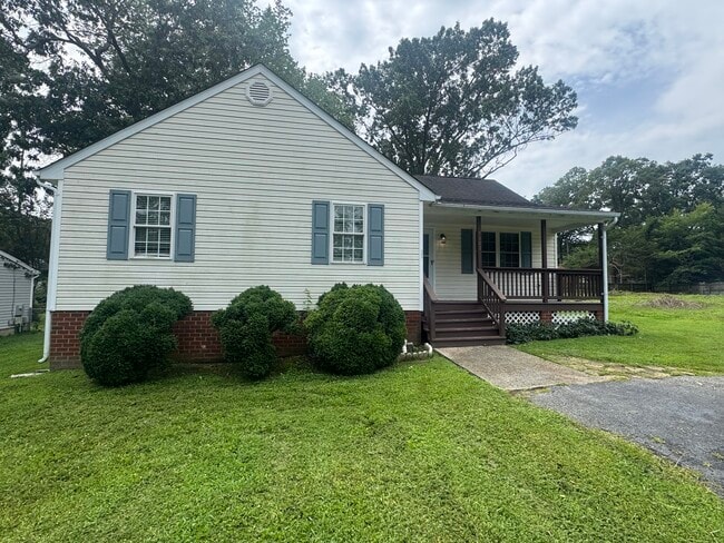 Building Photo - 8907 Midway Rd