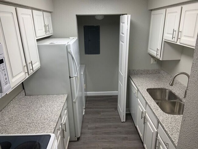 Photo - LIKE NEW!!!! Wonderful 2/1 Condo with Fireplace - Available NOW!