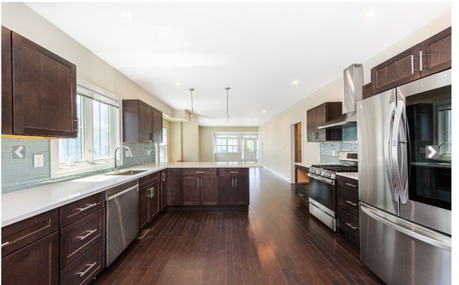 Photo - 120 Jerome St Unit T