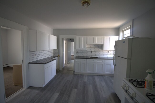 Building Photo - 29 White Street LLC Unit 3 Rental
