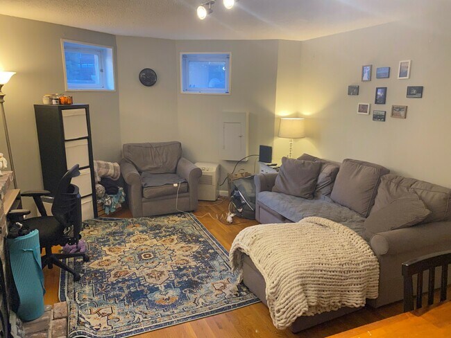 Photo - 51 Hemenway St Unit B1