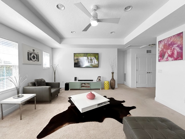 Photo - 9714 Provencal Ave