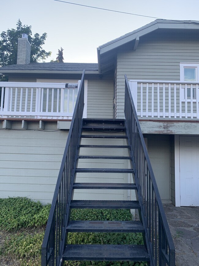 Lancaster Ave Condo Unit 0 Condo for Rent in Klamath Falls, OR