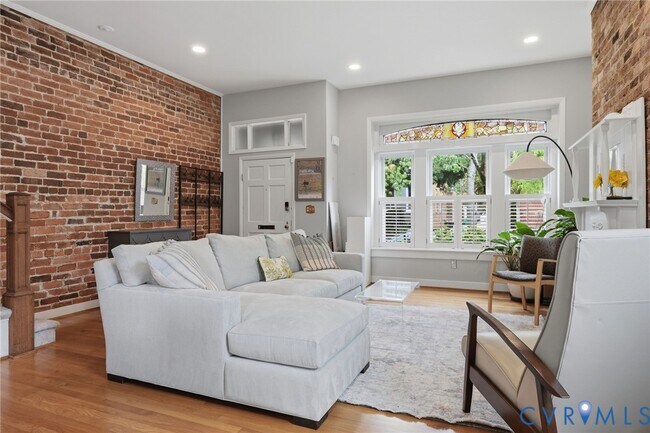 Photo - 404 N Shields Ave