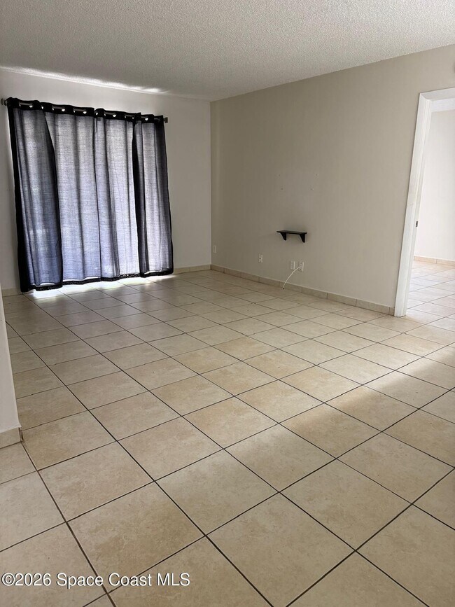 Photo - 1625 Sunny Brook Ln Unidad G103
