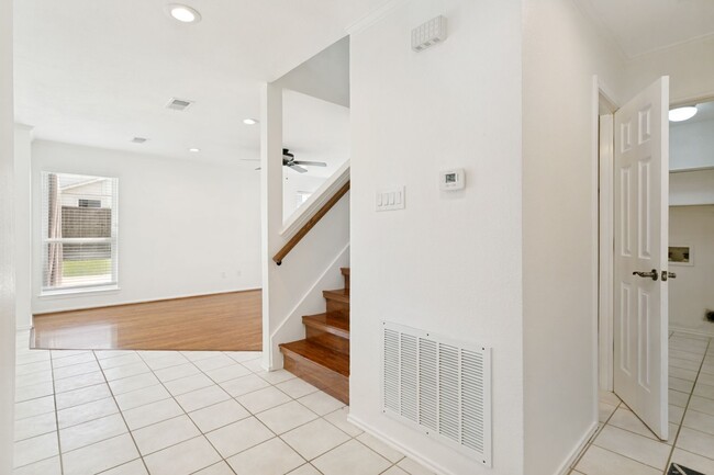 2236 Ryan Ridge