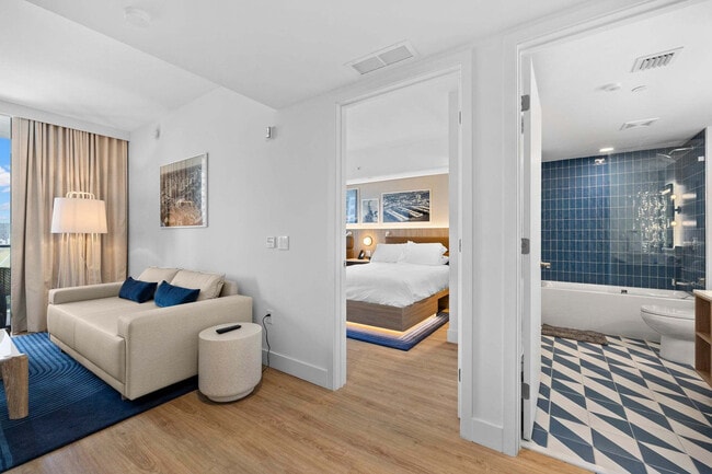 Photo - 159 NE 6th St Unidad FL18-ID1032219P