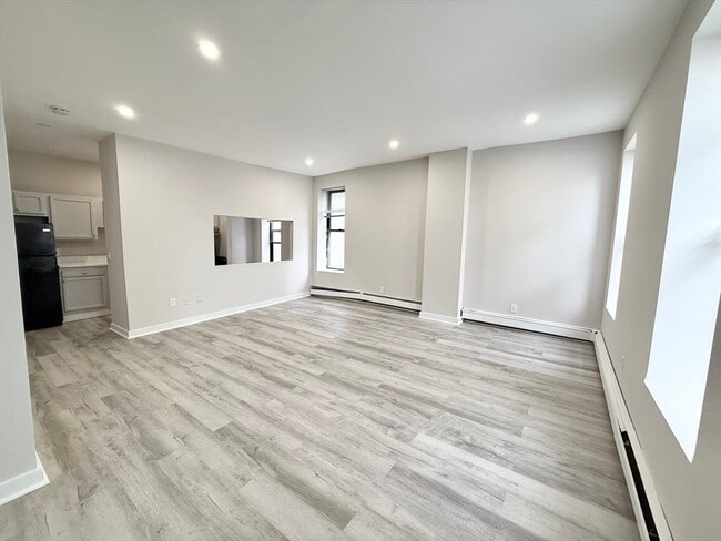 Photo - 9 Ruggles St Unit 3