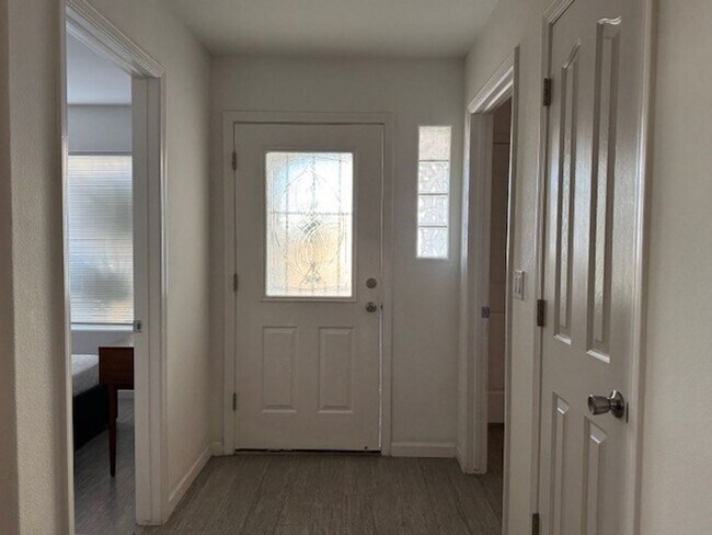 Photo - Pool Home with 3Bedrooms +Bonus Room Bullh...