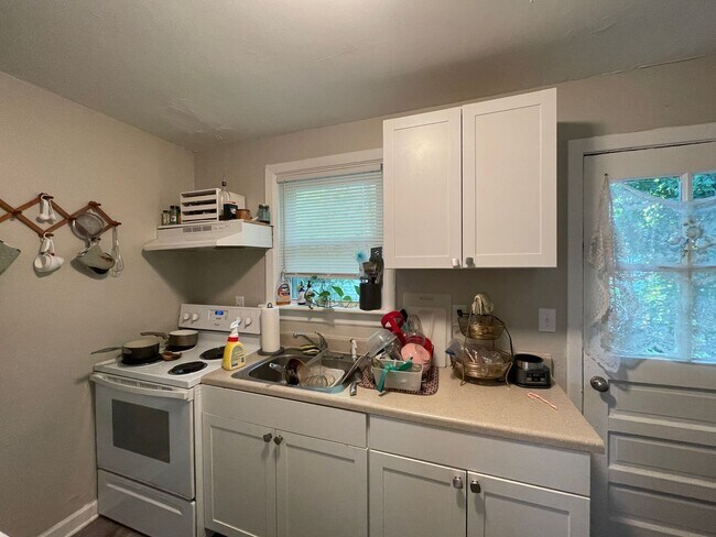 2403 5th Ave