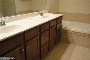 Photo - 13504 Waterford Hills Boulevard