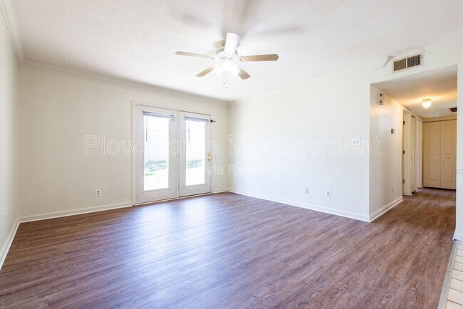 4406 S Brook St Unit 27