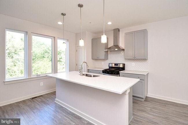 Building Photo - 1550 Trafalgar Ln Rental
