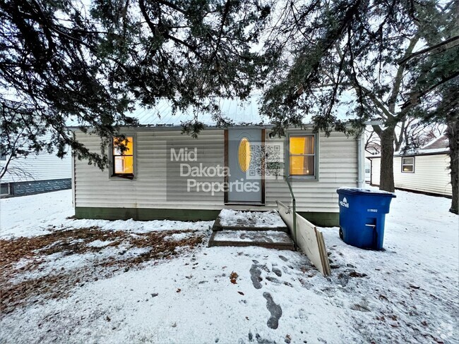 Building Photo - 423 S Duff- 1 Bedroom House