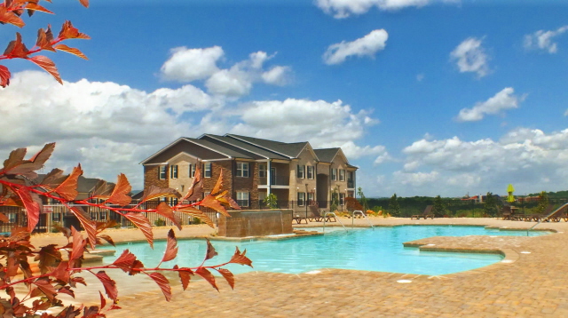 The Overlook at Stone Spring - The Overlook at Stone Spring Apartments