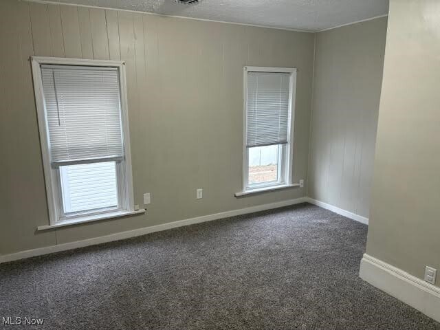 Photo - 346 2nd St NE