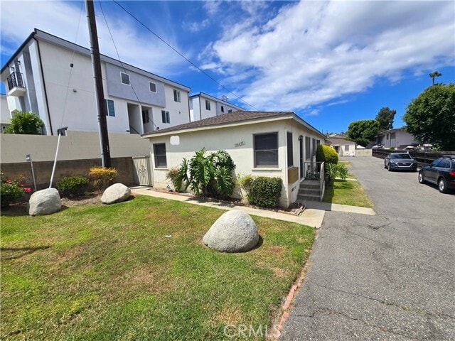 Building Photo - 26027 Narbonne Ave Unit A