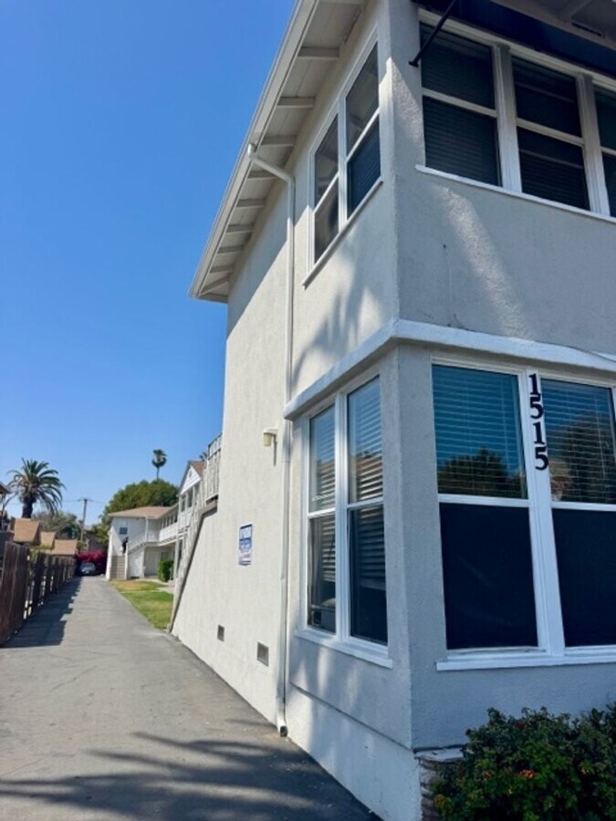 Photo - 1515 E 3rd St