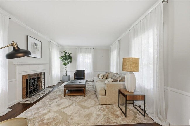 Photo - 459 NE 15th Ave