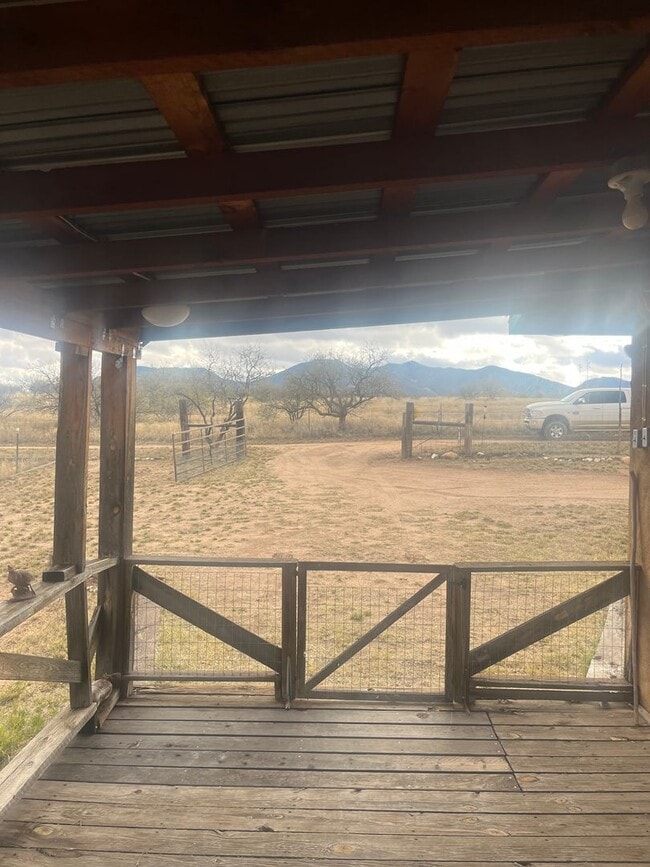 Photo - Beautiful ! Bed 1.5 Bath in J-6.