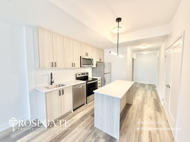 Photo - Modern Apartment with Private Balcony & In-Unit Laundry – Pet Friendly – Kitchener