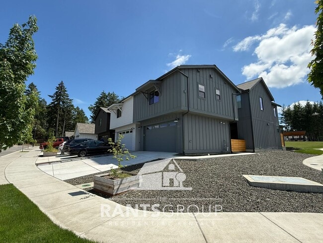Photo - Easy I5 Access! 1 Bed ADU in Trestlewood!