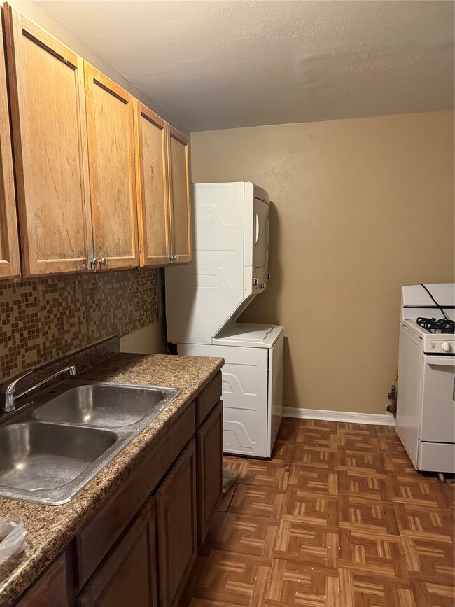 Photo - 7301 Hummingbird Ln