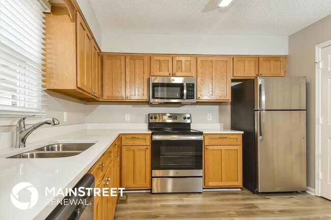 Photo - 3201 High View Cir