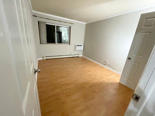 Photo - 1430 N Evergreen Ave