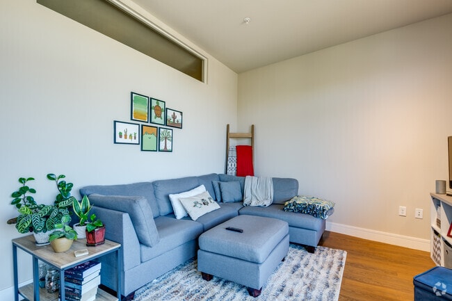1 BR, 1 BA - 747SF - Granary Lofts