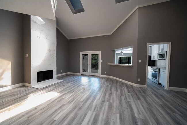 Photo - 9400 Doliver Dr Unidad 34