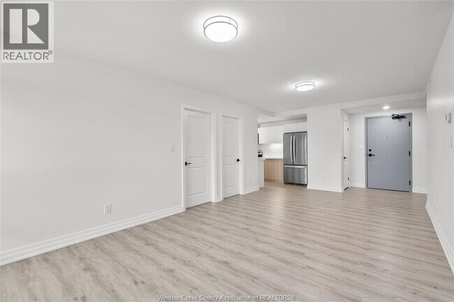 Photo - 3320 Stella Crescent Unit 611