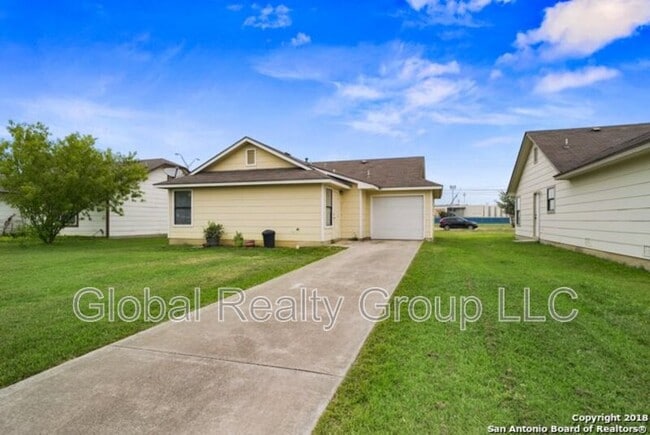 Photo - 1017 Schertz Pkwy