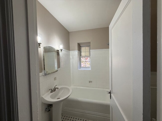 Photo - 1509 Jackson St Unidad D