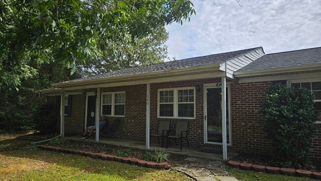 Photo - 540 Old Liberty Rd Unit Duplex