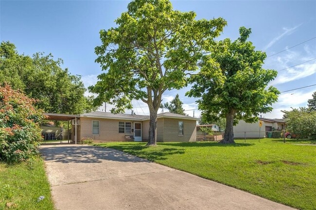 Photo - 745 SE 42nd St