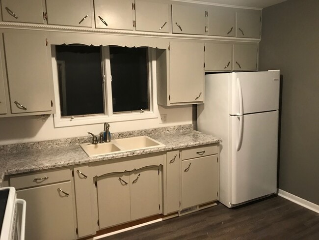 Photo - 1320 25th St