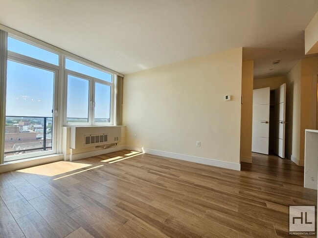 Building Photo - Northern Boulevard Rental
