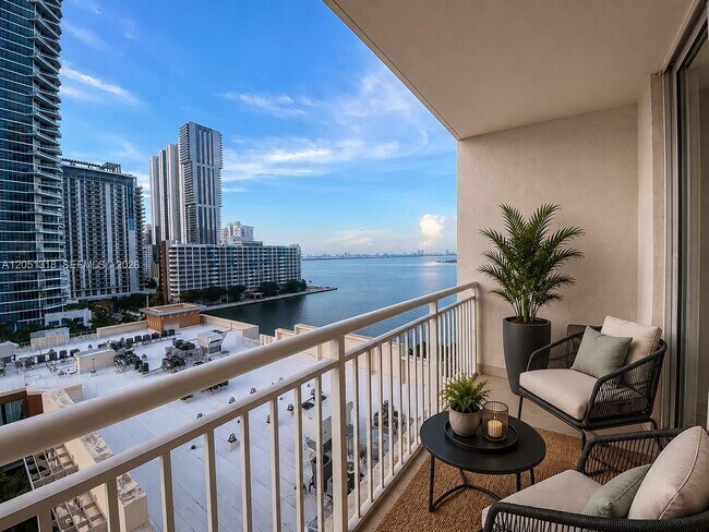 Building Photo - 2000 N Bayshore Dr Unit 1107