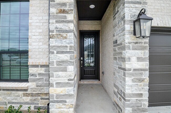 Photo - 3811 Hermitage Dr